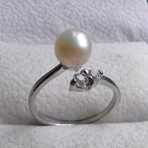 🩷🩷Gorgeous 7.5mm South Sea White Pearl Ring 925 Stamped White Sapphire Accents